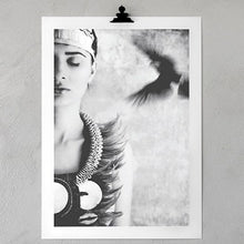 Ladda upp bild till gallerivisning, MANICHE poster 50x70 cm