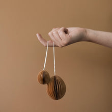Ladda upp bild till gallerivisning, Terracotta dekorationsägg
